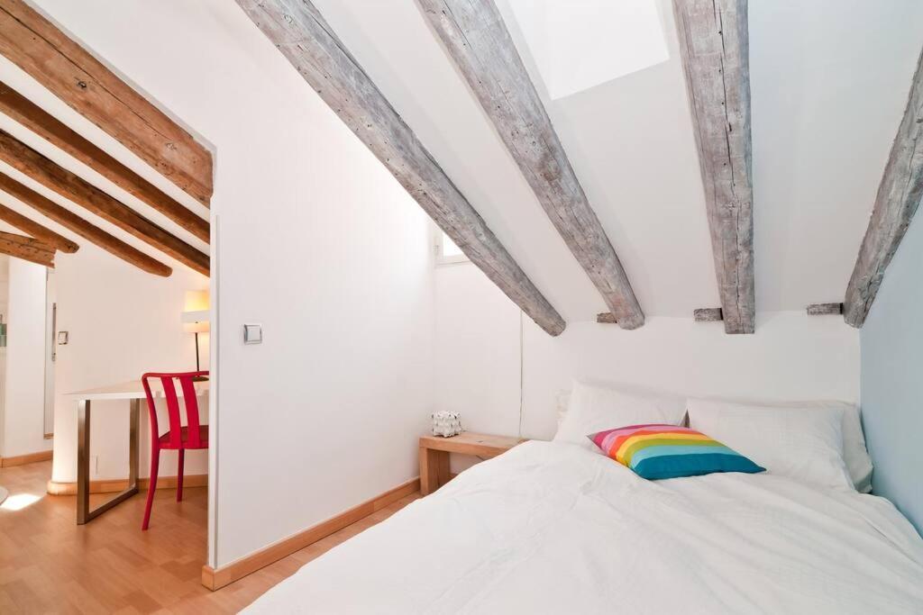 Hortaleza 72 Buhardilla En Chueca Apartamento Madrid